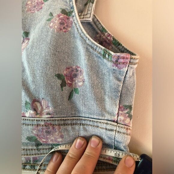 📳 Wild Fable | New Cropped Denim Top - Picture 2 of 5